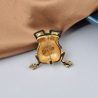 Fashion Frog Alloy Unisex Brooches main image 3