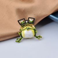 Fashion Frog Alloy Unisex Brooches main image 1
