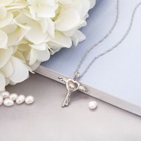 Simple Style Animal Alloy Inlay Artificial Pearls Women's Pendant Necklace 1 Piece sku image 5