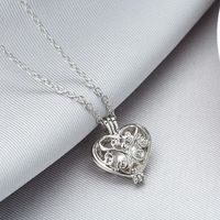 Simple Style Animal Alloy Inlay Zircon Women's Pendant Necklace 1 Piece main image 10