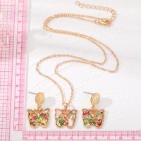 Fashion Flower Butterfly Alloy Resin Women's Earrings Necklace 3 Piece Set main image 2