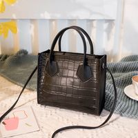 Women's Small Pu Leather Fashion Handbag sku image 5