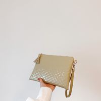 Women's Spring&summer Pu Leather Solid Color Fashion Tassel Square Zipper Clutch Bag main image 6