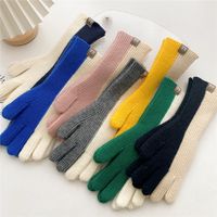 Women's Fashion Color Block Knitted Fabric Gloves 1 Pair main image 4