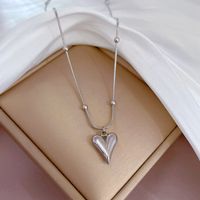 Acero Titanio Estilo Moderno Enchapado Forma De Corazón Collar Colgante sku image 2