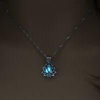 Bisutería Mayoreo Luminosa Árbol De La Vida En Forma De Corazón Collar Colgante Nihaojewelry main image 5