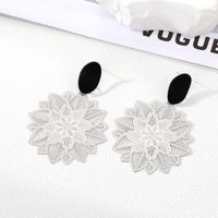 Exaggerated Flower Alloy Hollow Out Women's Drop Earrings 1 Pair main image 3