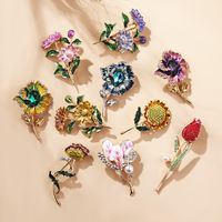 Fashion Flower Alloy Sequins Women's Brooches main image 1