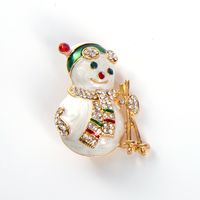 Fashion Santa Claus Alloy Plating Inlay Artificial Gemstones Women's Brooches sku image 4