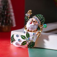 Mode Weihnachtsmann Legierung Überzug Inlay Strasssteine Unisex Broschen sku image 2