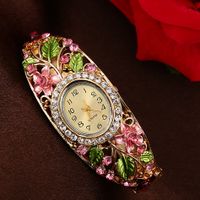 Luxurious Flower Quartz Women's Watches sku image 1
