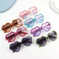 Fashion Heart Shape Resin Special-shaped Mirror Full Frame Kids Sunglasses main image 5