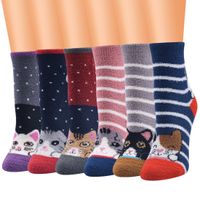 Women's Cartoon Style Cat Polyester Coral Fleece Crew Socks sku image 1