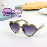 Fashion Heart Shape Resin Special-shaped Mirror Full Frame Kids Sunglasses main image 3