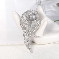 Fashion Wings Alloy Plating Inlay Artificial Pearls Rhinestones Women's Brooches main image 1