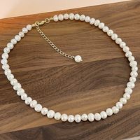Luxurious Geometric Pearl Beaded Necklace main image 5