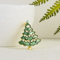 Fashion Christmas Tree Alloy Inlay Rhinestones Unisex Brooches main image 3
