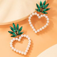 Fashion Heart Shape Alloy Inlay Artificial Pearls Rhinestones Women's Drop Earrings 1 Pair main image 2
