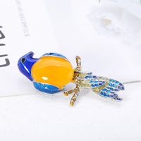 Simple Style Parrot Alloy Plating Rhinestones Unisex Brooches main image 3