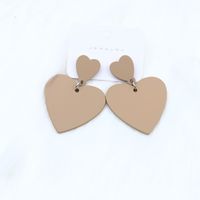 Boucles D'oreille De La Baisse Des Femmes Simples De Vernis D'étuvage D'arylic De Forme De Coeur De Style 1 Paire sku image 6