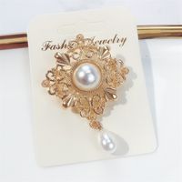 Retro Geometric Alloy Plating Artificial Pearls Women's Brooches main image 1