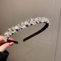 Women's Fashion Flower Bow Knot Metal Inlay Artificial Diamond Pearl Hair Band sku image 14