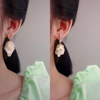 Fashion Flower Alloy Plating Women's Drop Earrings 1 Pair main image 3