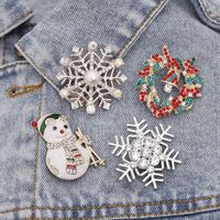 Fashion Snowman Snowflake Alloy Inlay Artificial Diamond Unisex Brooches main image 5