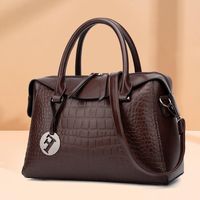 Women's Medium All Seasons Pu Leather Solid Color Vintage Style Pillow Shape Zipper Handbag main image 4