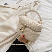 Women's Medium Spring&summer Pu Leather Solid Color Fashion Cylindrical Zipper Shoulder Bag main image 5