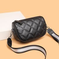 Women's Medium Pu Leather Lingge Fashion Square Zipper Crossbody Bag main image 4