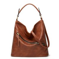 Women's Large All Seasons Pu Leather Solid Color Vintage Style Square Zipper Shoulder Bag main image 4