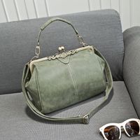 Women's Medium All Seasons Pu Leather Solid Color Fashion Square Lock Clasp Shoulder Bag main image 4