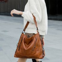 Women's Medium All Seasons Pu Leather Solid Color Fashion Square Zipper Tote Bag main image 5