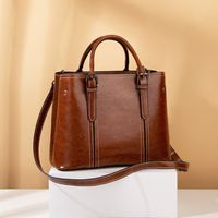 Women's Large All Seasons Pu Leather Solid Color Vintage Style Square Zipper Tote Bag main image 1
