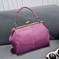 Women's Medium All Seasons Pu Leather Solid Color Fashion Square Lock Clasp Shoulder Bag sku image 2