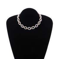 Elegant Round Alloy Beaded Artificial Pearls Women's Choker main image 5