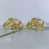 Glam Flower Alloy Diamond Artificial Pearls Women's Earrings 1 Pair main image 5