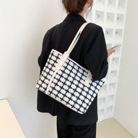 Women's Medium Autumn Pu Leather Plaid Fashion Square Zipper Tote Bag main image 3