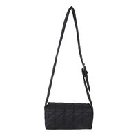 Women's Medium Summer Nylon Solid Color Lingge Fashion Square Magnetic Buckle Shoulder Bag main image 3