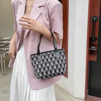 Women's Medium Autumn Flannel Geometric Fashion Square Zipper Shoulder Bag main image 4