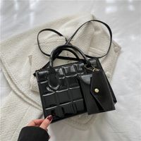 Women's Medium Pu Leather Solid Color Basic Square Zipper Crossbody Bag sku image 3