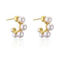 1 Pair Fashion C Shape Gold Plated Copper Artificial Pearls Gold Plated Ear Studs main image 2