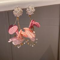 Sweet Flower Alloy Cloth Inlay Crystal Rhinestones Pearl Women's Drop Earrings 1 Pair main image 4