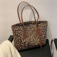 Women's Large Pu Leather Leopard Vintage Style Zipper Tote Bag sku image 2
