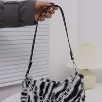 Women's Large Autumn&winter Plush Zebra Fashion Square Zipper Underarm Bag main image 5