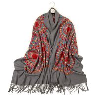 Women's Retro Leaves Imitation Cashmere Tassel Winter Scarves main image 3