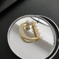 Moda Letra Cobre Enchapado Embutido Diamante Artificial Perla Mujeres Broches main image 4