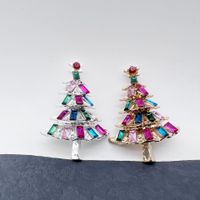 Fashion Christmas Tree Alloy Plating Rhinestones Unisex Brooches main image 3