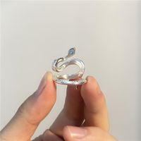 Mode Schlange Legierung Überzug Inlay Künstliche Edelsteine Unisex Ringe 1 Stück main image 3